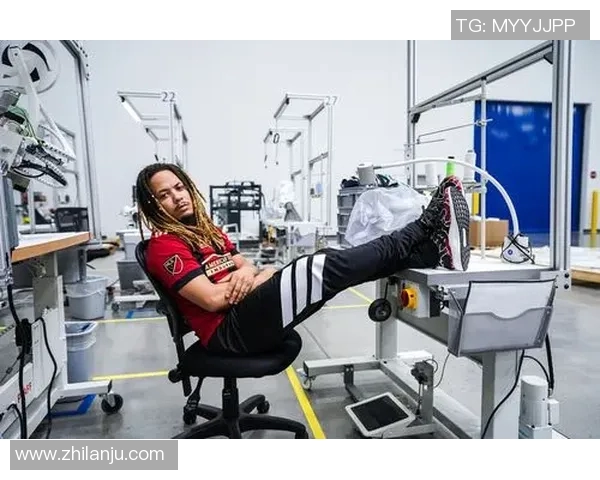 足球明星的独特装备搭配风格与个性化选择揭秘