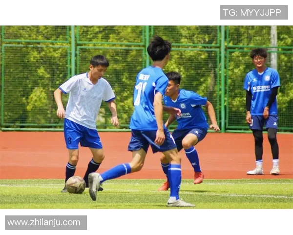 足球明星精彩瞬间全景回顾视频合集带你领略绿茵场上的传奇风采