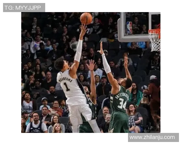 文班亚马在法国队首秀中狂砍27分震撼意大利引发NBA球探关注 文班亚马在法国队首秀中狂砍27分震撼意大利引发NBA球探关注